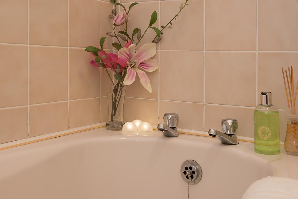 Haven Suites - Killarney Self Catering Dış mekan fotoğraf